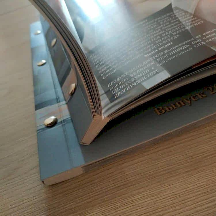 Фотокнига на болтах Фотокнига на болтах